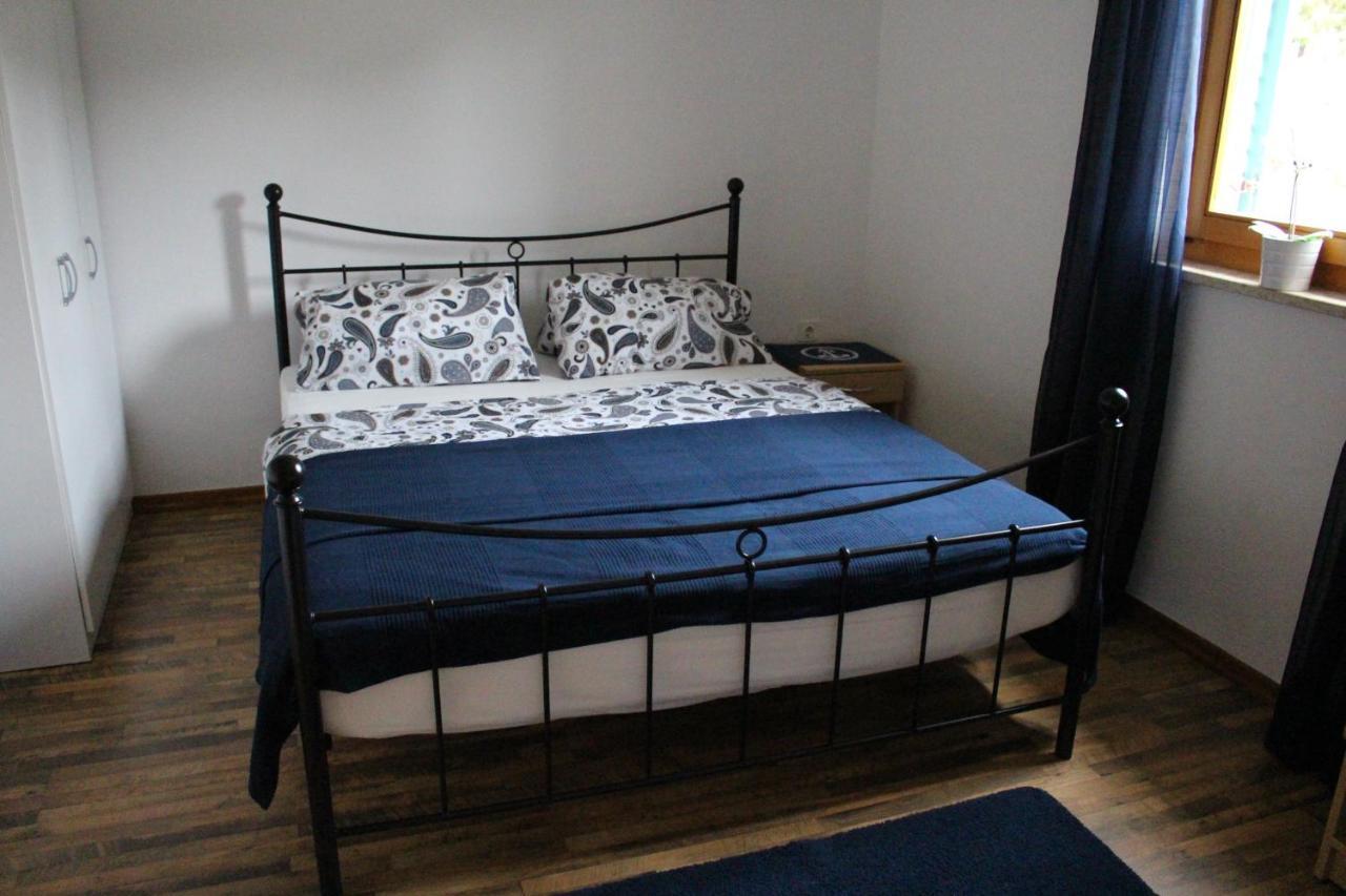 Apartment Lilly Nerezine Zewnętrze zdjęcie