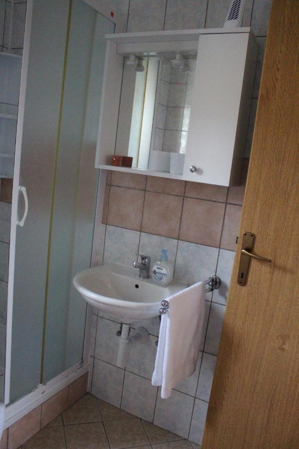 Apartment Lilly Nerezine Zewnętrze zdjęcie